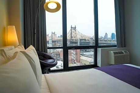 Premier Queen Room - High Floor