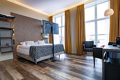 Comfort Room Plus