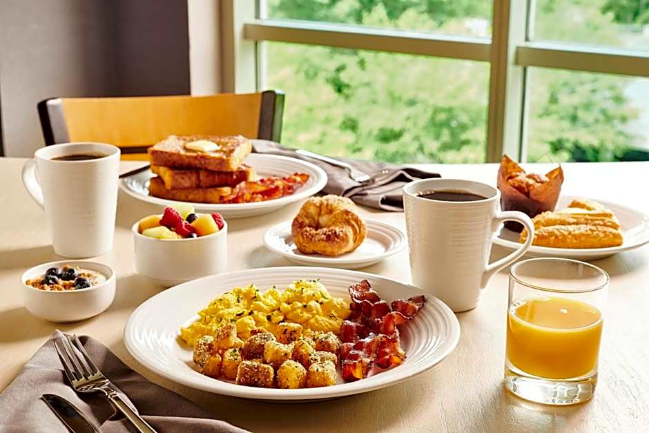 Holiday Inn Lafayette-City Centre By IHG