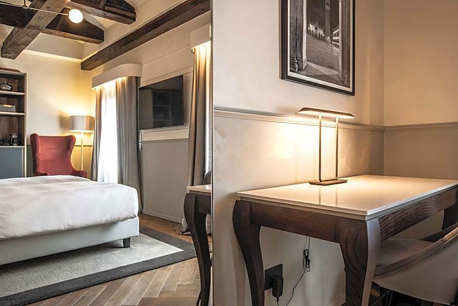 Radisson Collection Hotel, Palazzo Nani Venice