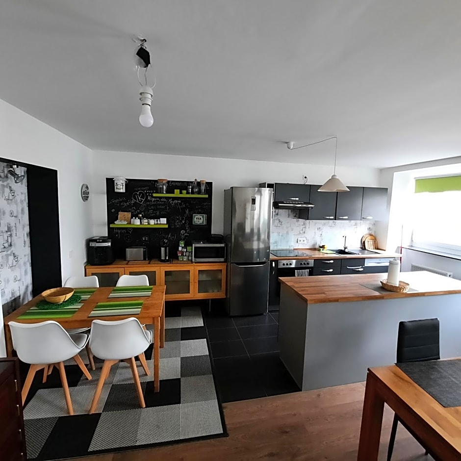 ROOMS in SHARED HOUSE SAARBRUCKEN Center