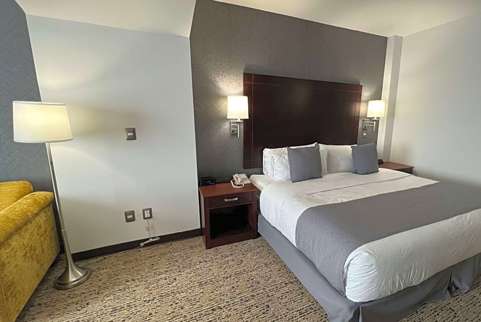La Quinta by Wyndham Reynosa