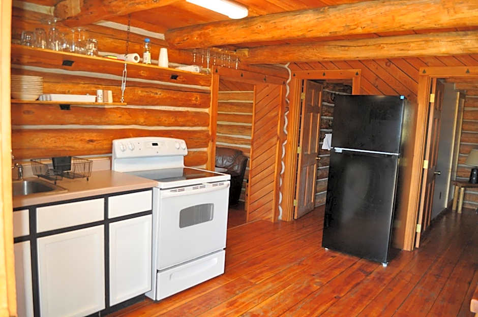 Crooked Creek Guest Ranch