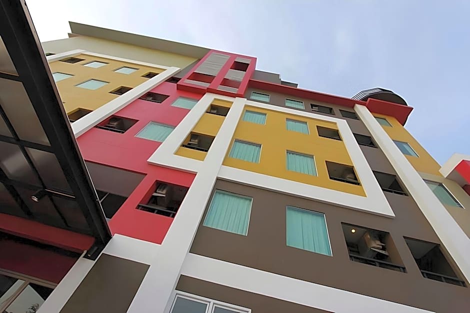 Trendy Hotel