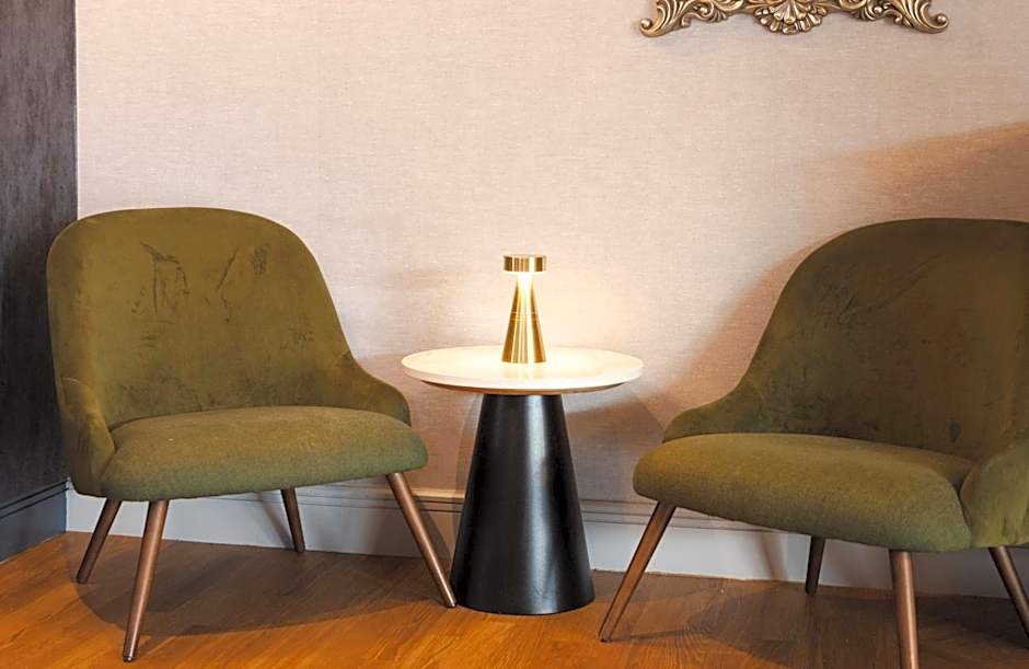 Leonardo Hotel Galway - Formerly Jurys Inn