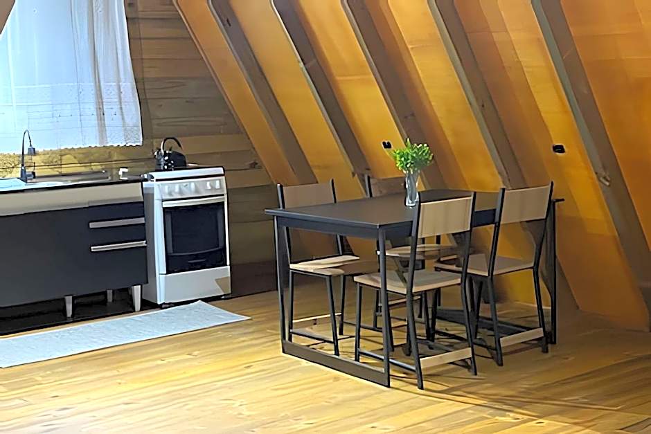 Chalé dos Alpes 2 hidromassagem e Lareira