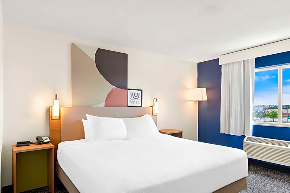 Spark by Hilton Springfield Southwest