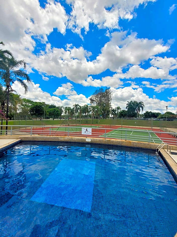 Flat no Golden Tulip By Rei dos Flats