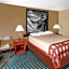 Super 8 by Wyndham Marshalltown