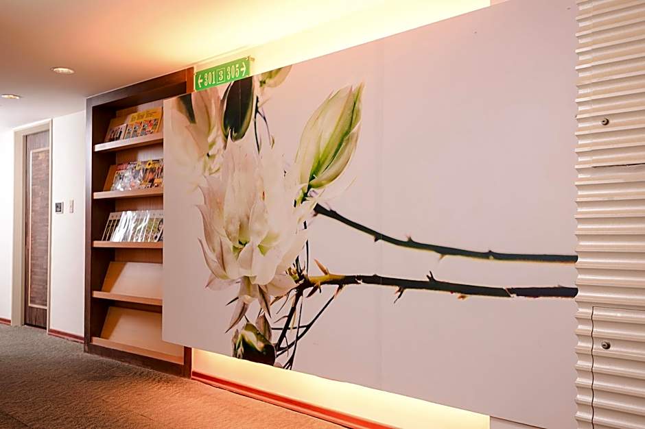 Waugh Den Business Hotel