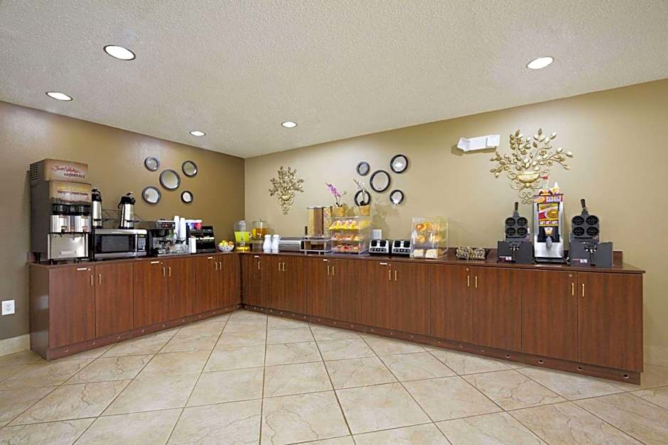 Microtel Inn & Suites By Wyndham Lithonia/Stone Mountain