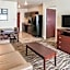 Cobblestone Hotel & Suites - Neenah