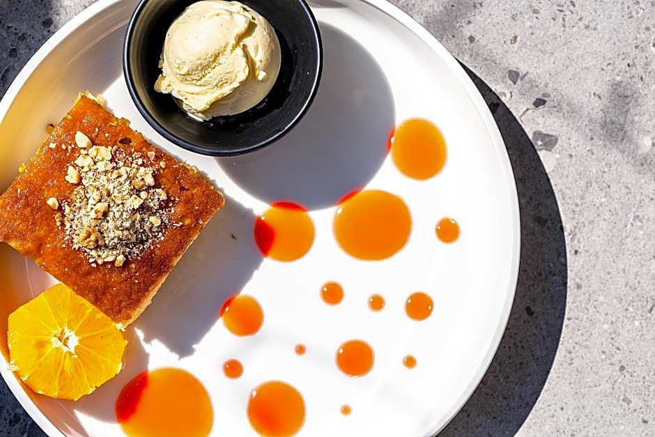 Pearl SeaBreeze Suites