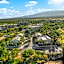 Prime Location! Walk to Beach, Shops & Dining!