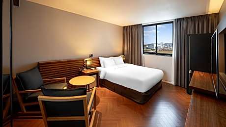 Deluxe Double Room - River View