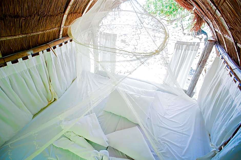 Playa La Caleta Bataan