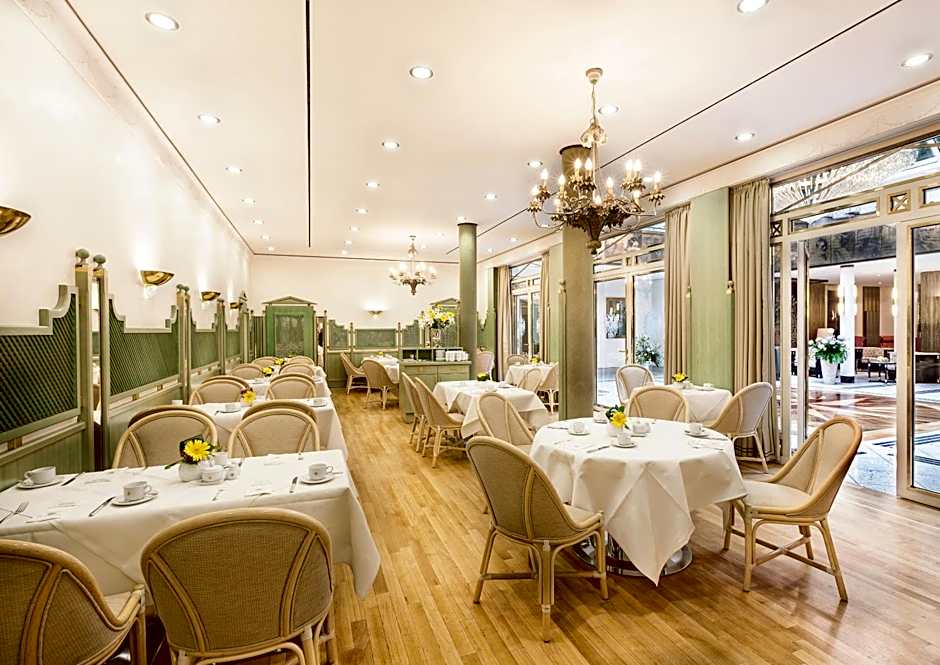 Best Western Premier Grand Hotel Russischer Hof