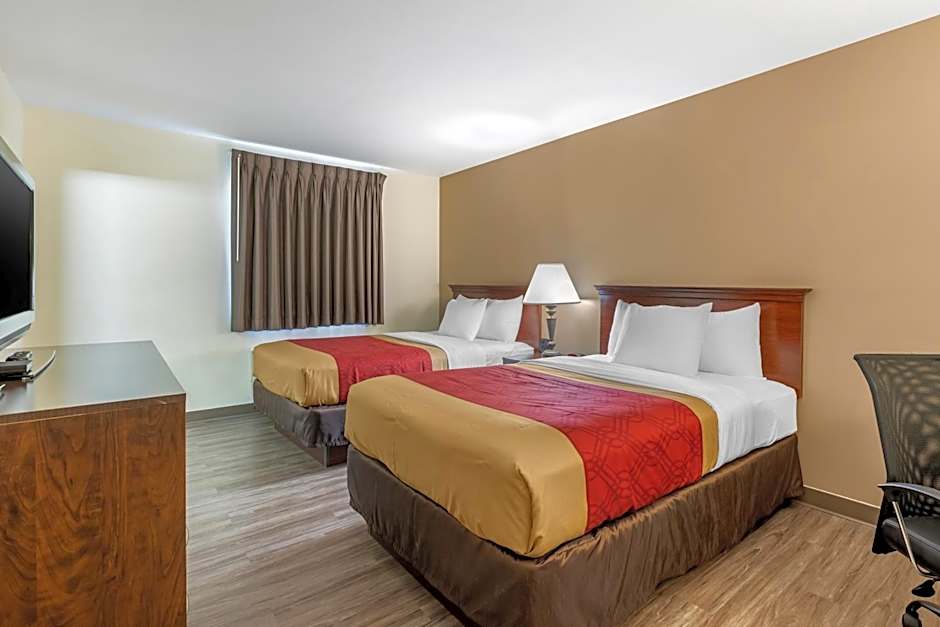 Econo Lodge Inn & Suites Fairgrounds