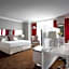Hotel Chicago Downtown, Autograph Collection by Marriott