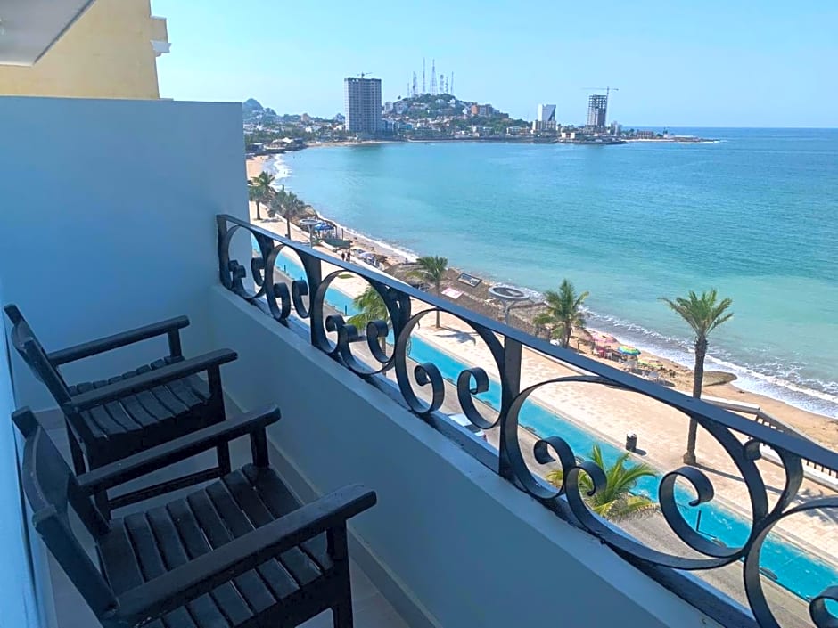 Hacienda Mazatlan sea view