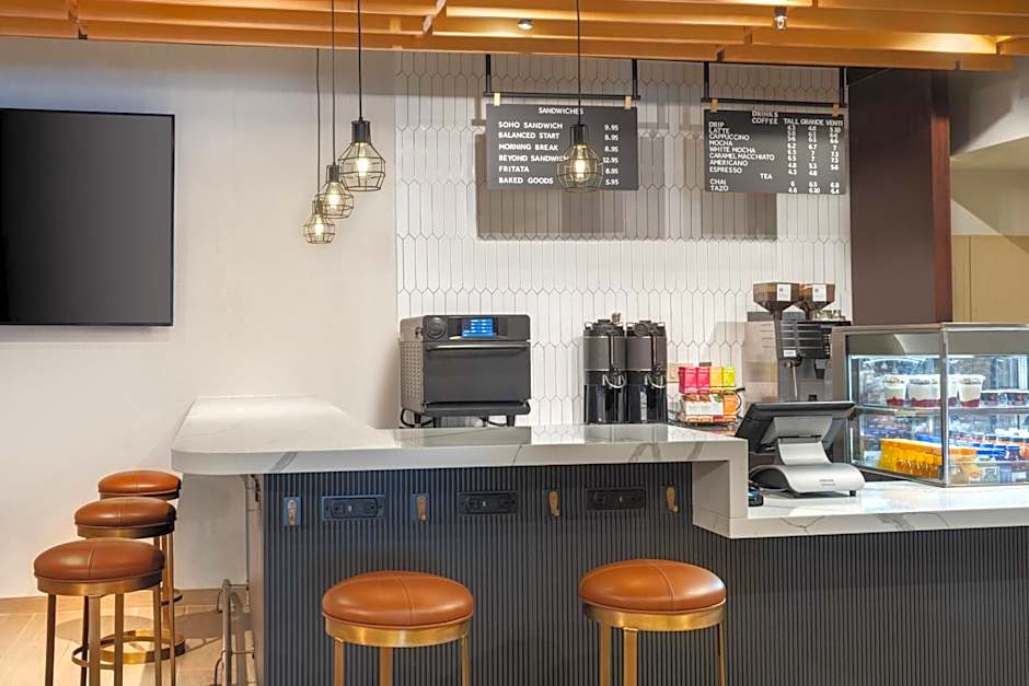 Courtyard by Marriott New York Manhattan/Soho