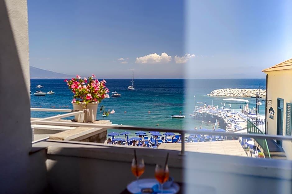 Hotel Baia Di Puolo