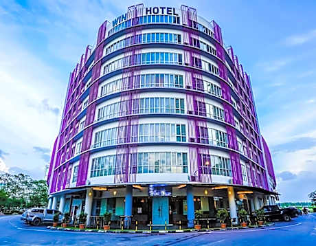 Win Hotel
