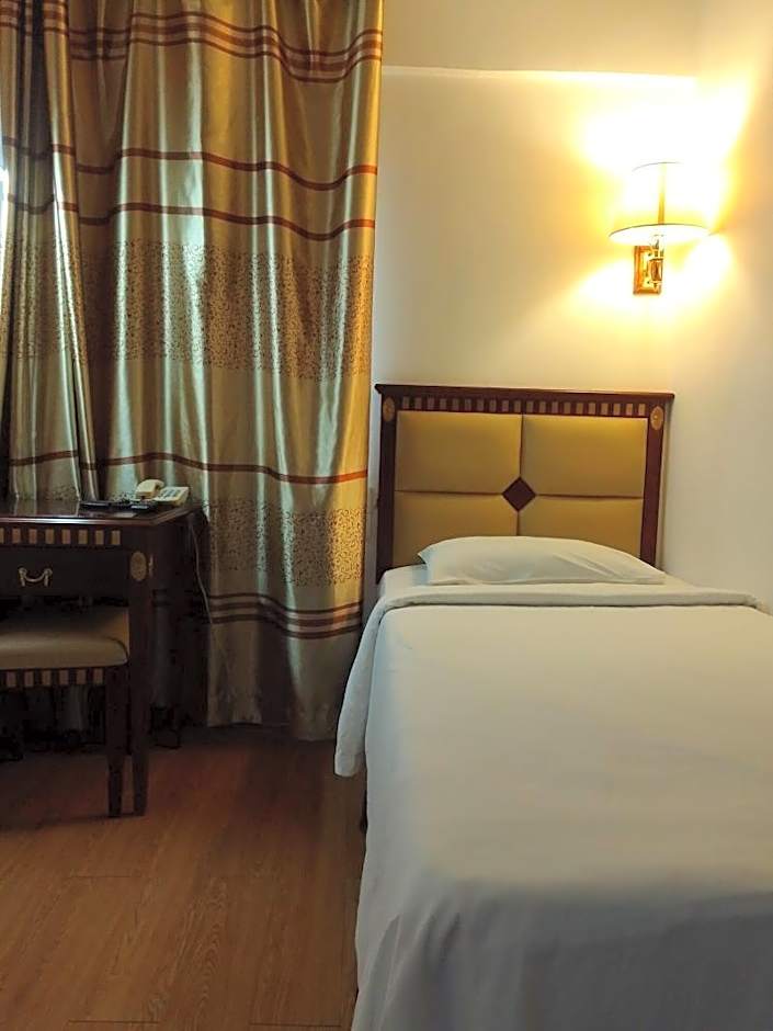 Borneo Suites Hotel