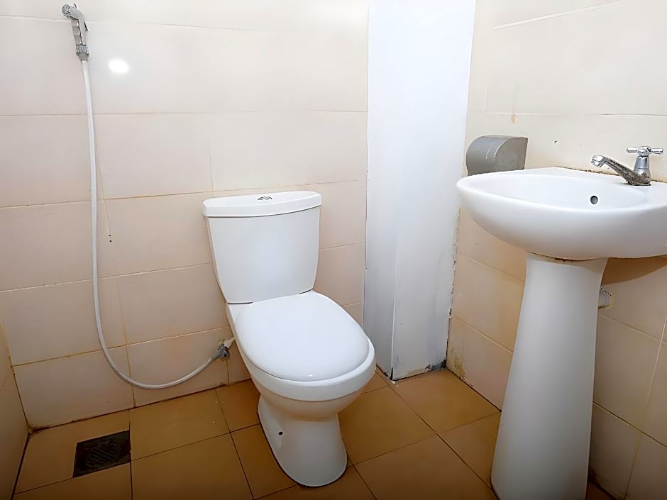 OYO 905 Hotel De'Light Villa