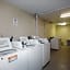 Country Hearth Inn & Suites Marietta