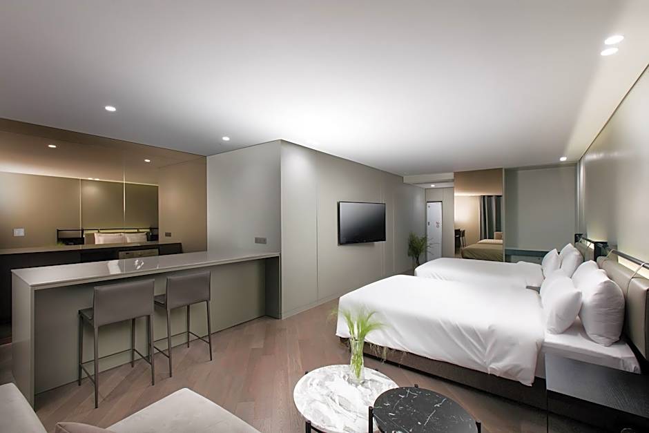 SR Suites Pangyo