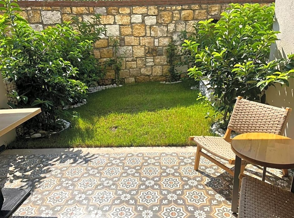 Avwan Hotel Cigli