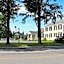 The Bond 1786 Inn