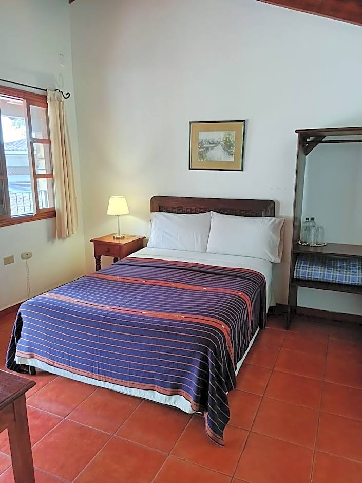 Hotel Don Udos Bed & Breakfast