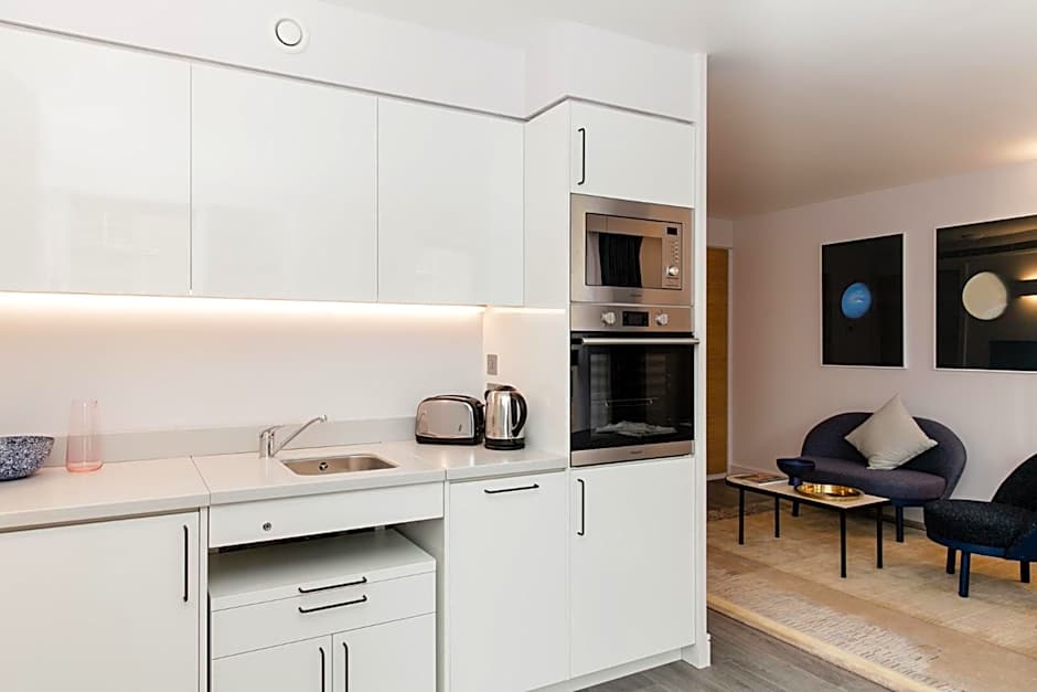 Rockwell East-Tower Bridge