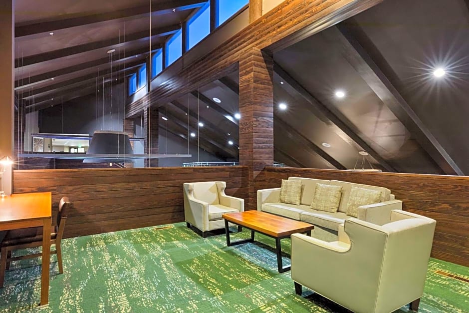 DoubleTree by Hilton Park City - The Yarrow