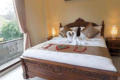 Lumbung Jaya Guest House by Uniquecations