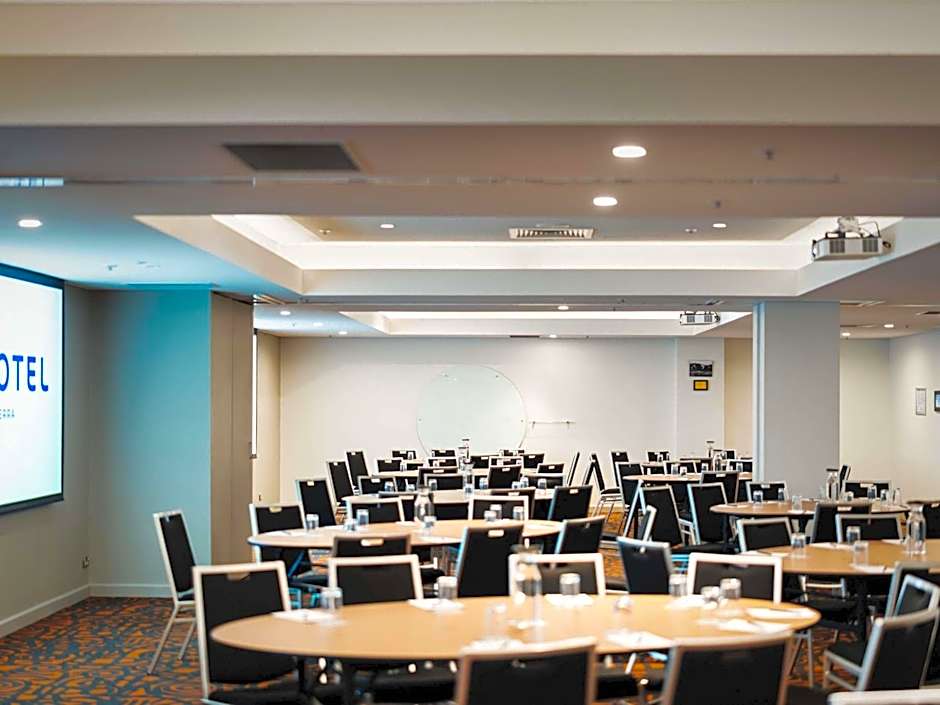 Novotel Canberra