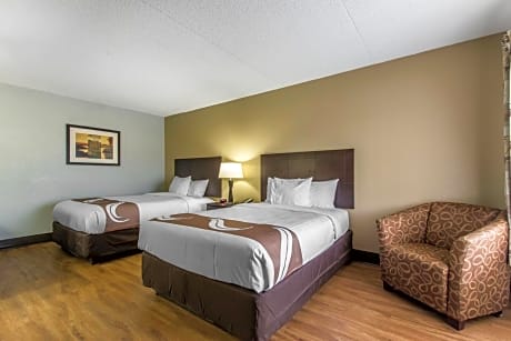 Double Room with Two Double Beds - Accessible/Non-Smoking