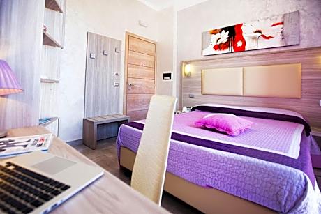 Double Room with Balcony - Annex