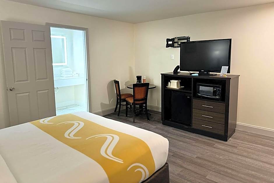 Quality Inn Creekside Gatlinburg