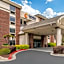 Comfort Inn & Suites Suwanee - Sugarloaf