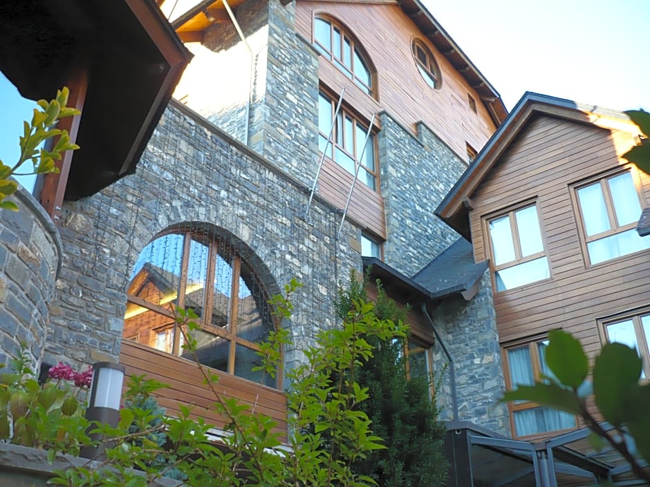 El Privilegio de Tena