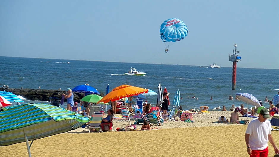 Sea Girt Lodge