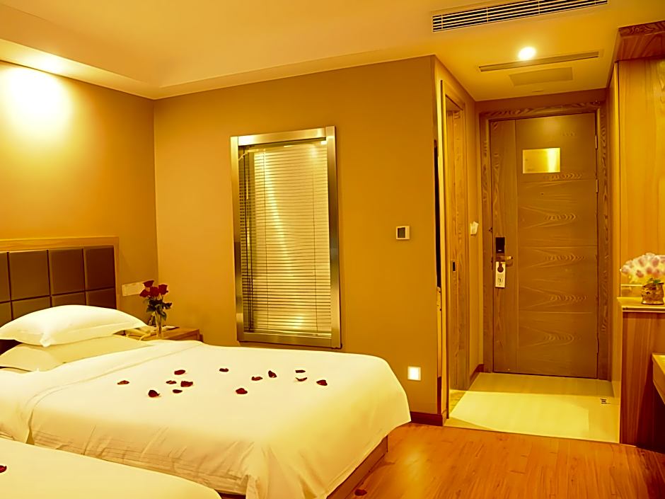 GreenTree Inn Jiangsu Nantong Xinghu 101 Busniess Hotel – Nantong, VA