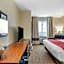 Comfort Inn & Suites Salina North