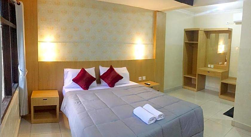 Dewa Bharata Bungalows Legian