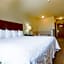 Evansville Inn & Suites by OYO