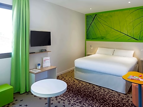 Standard Room with 1 double bed