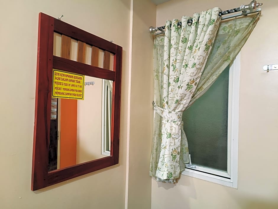 Balqies Homestay Syariah Makassar Mitra RedDoorz